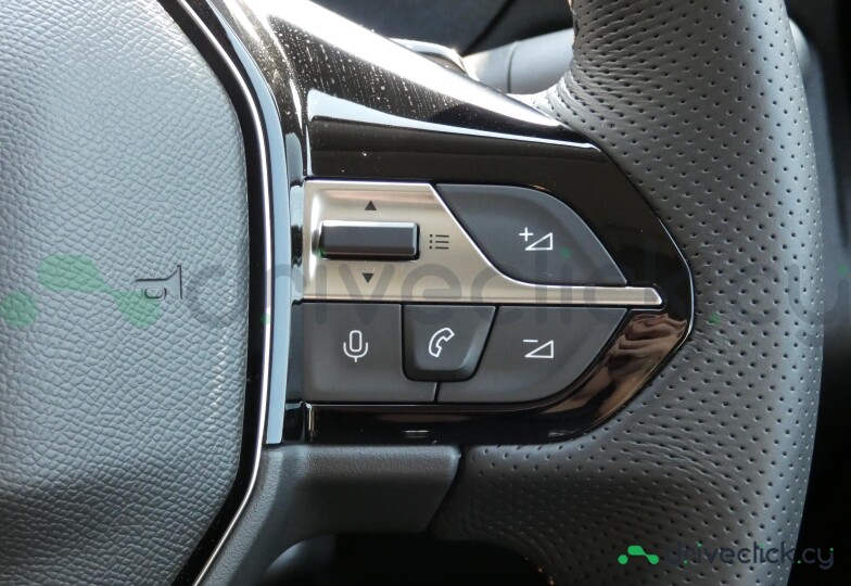 Peugeot Rifter Black