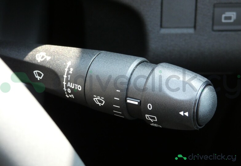 Peugeot Rifter Black