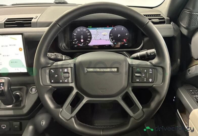 Land Rover Defender Зеленый