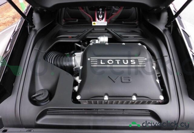 Lotus Emira Серый