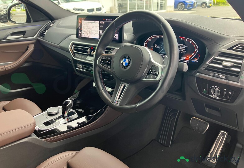 BMW X4 Blue