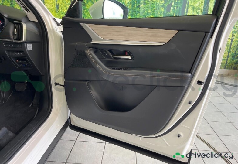 Mazda CX-60 White