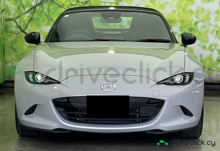 Mazda Roadster Grey