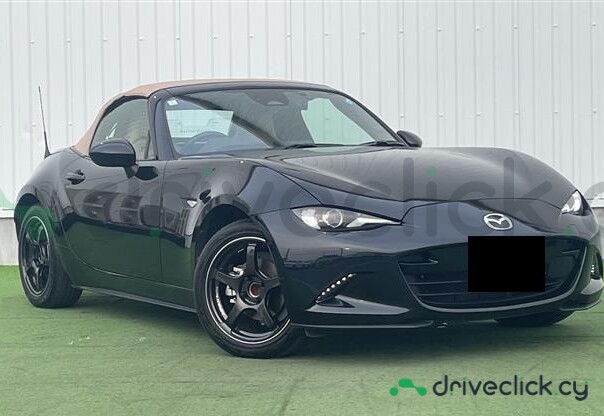 Mazda Roadster Black