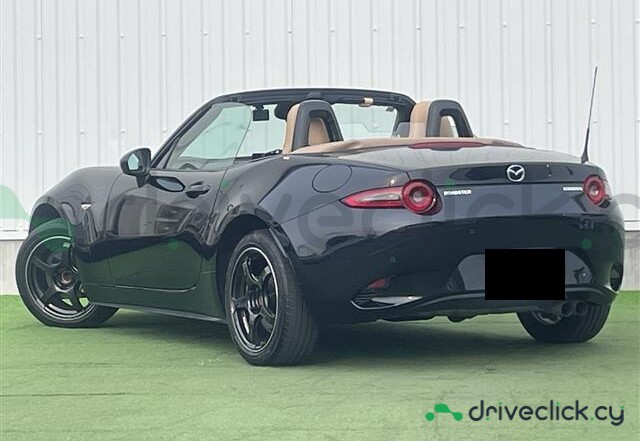 Mazda Roadster Black