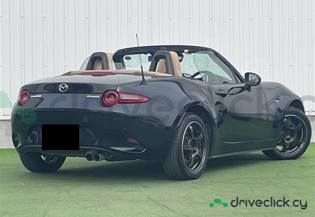 Mazda Roadster Black