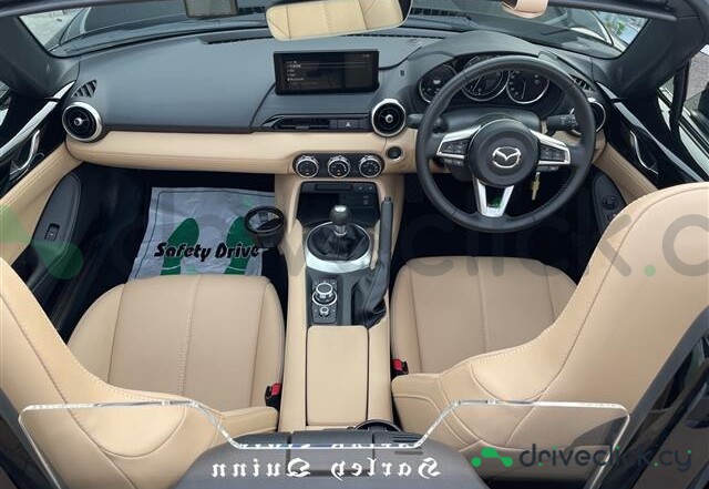 Mazda Roadster Black