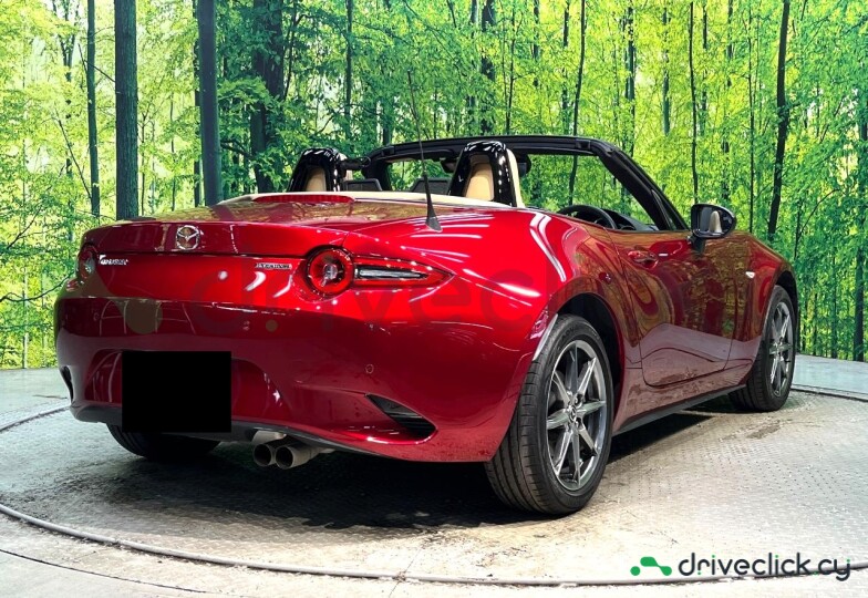 Mazda Roadster Red