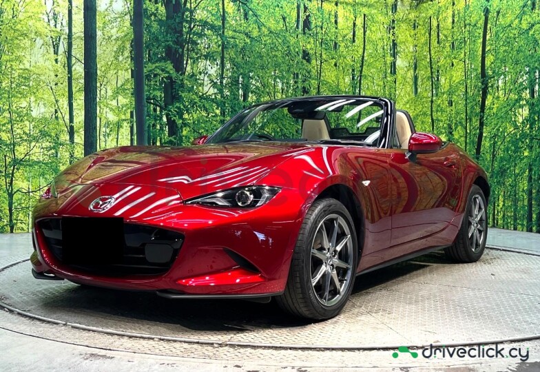 Mazda Roadster Red
