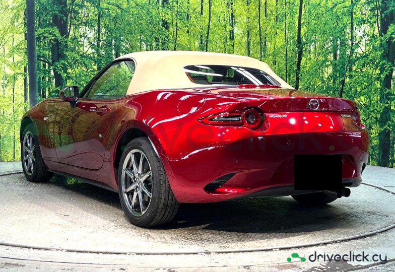 Mazda Roadster Red
