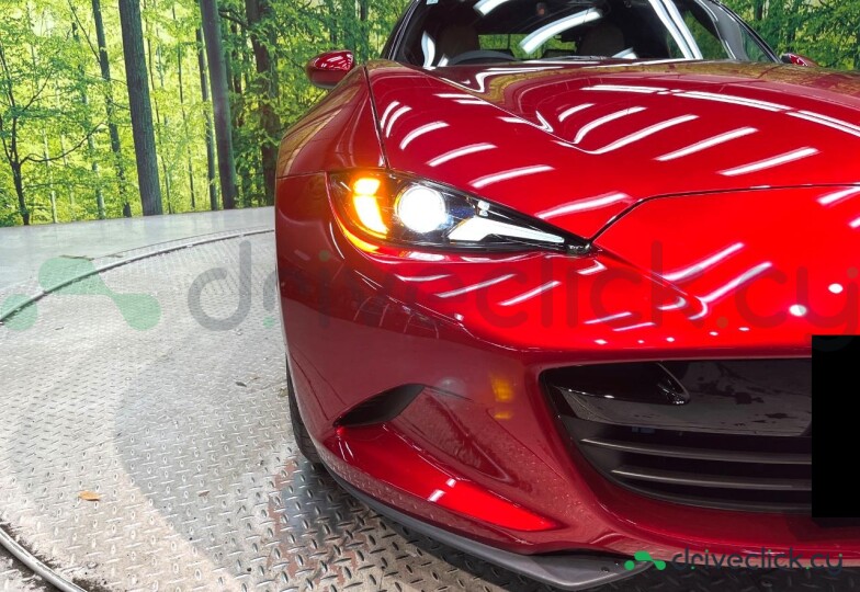 Mazda Roadster Red