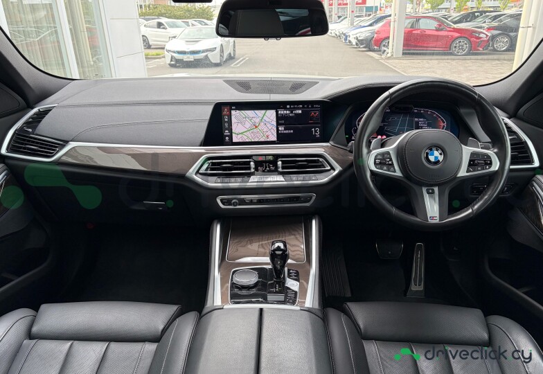 BMW X6 White