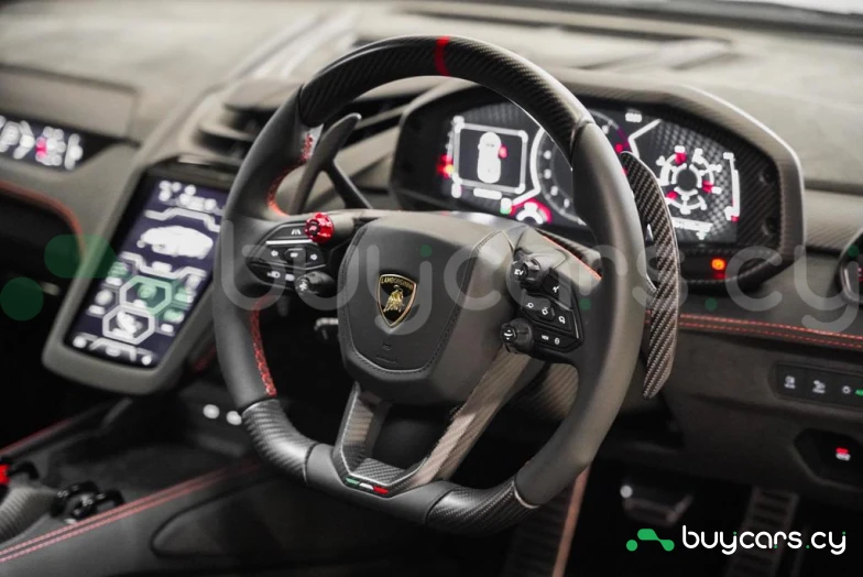 Lamborghini Revuelto Green