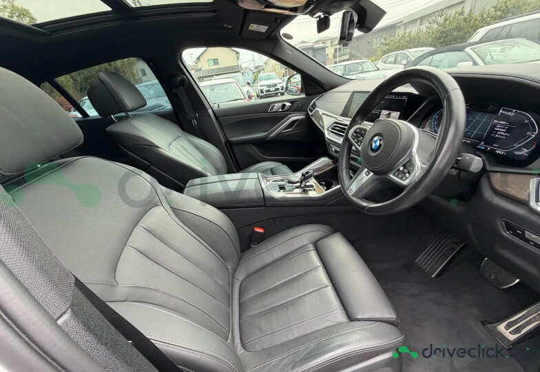BMW X6 White