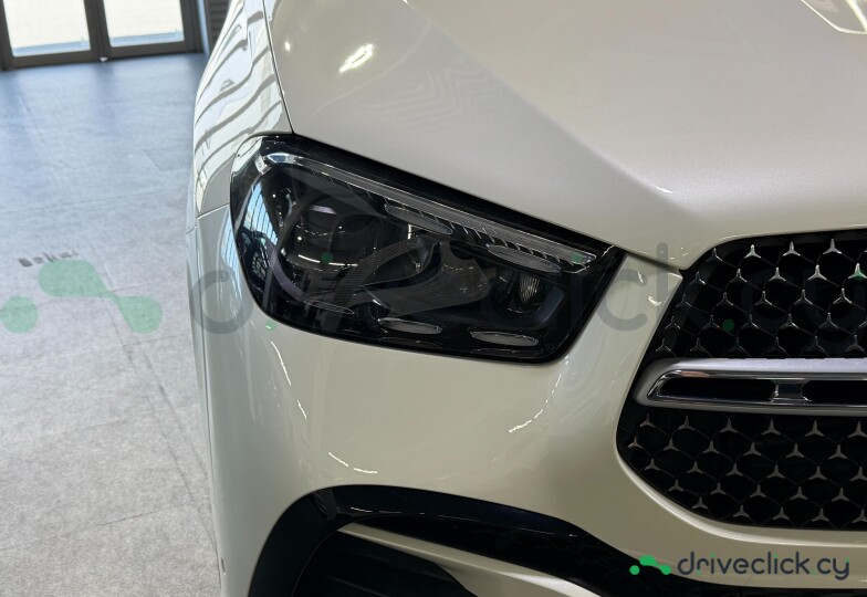 Mercedes GLE-class White