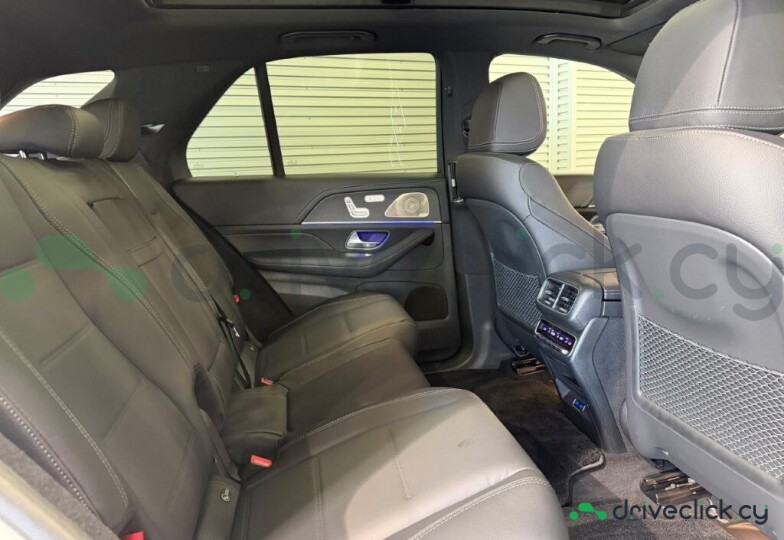 Mercedes GLE-class White