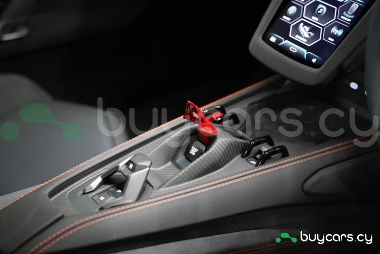 Lamborghini Revuelto Green