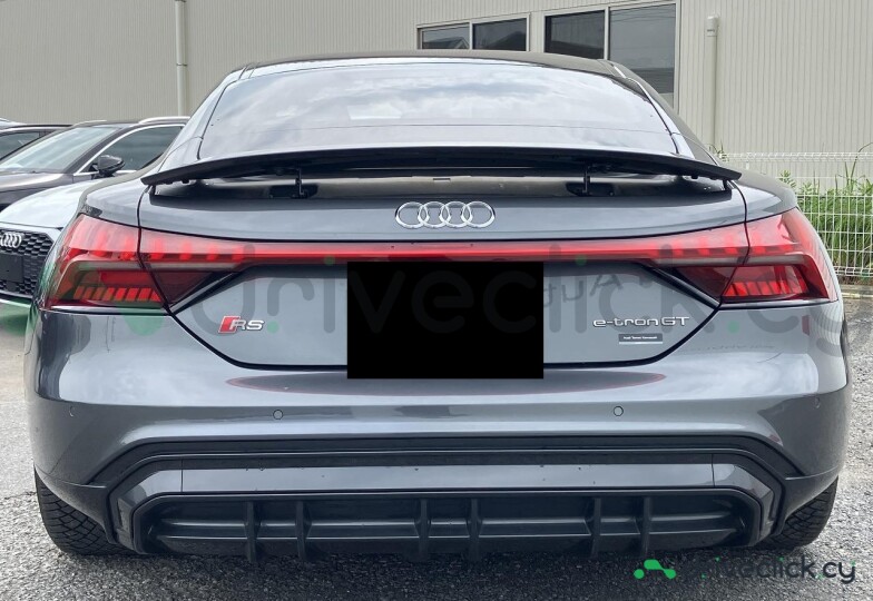Audi RS e-tron GT Grey