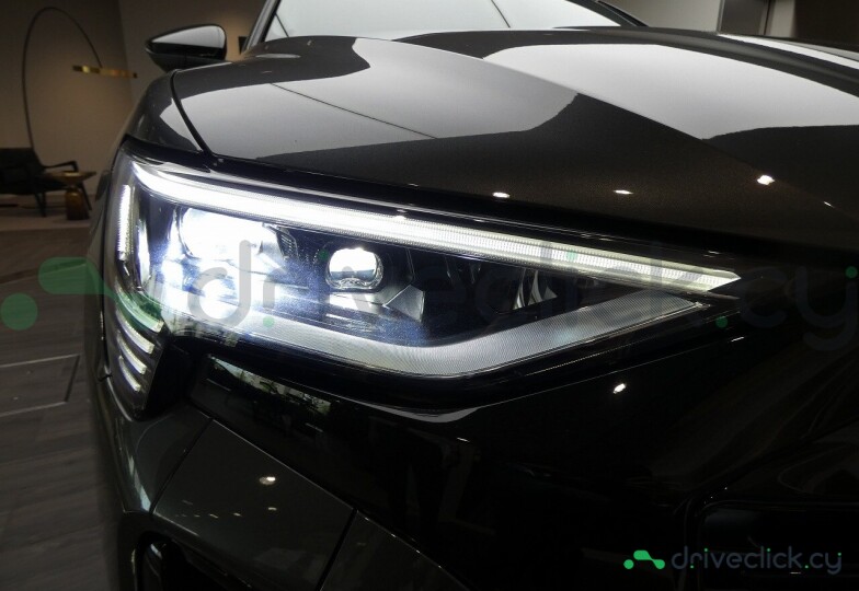 Audi Q8 e-tron Grey