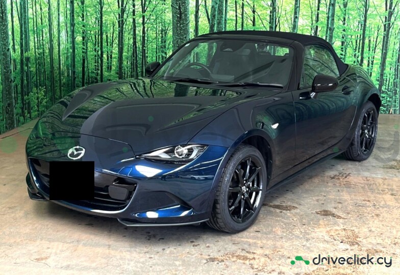 Mazda Roadster Blue