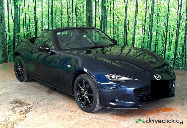 Mazda Roadster Blue