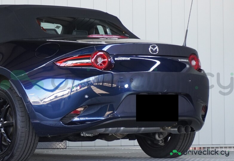 Mazda Roadster Blue
