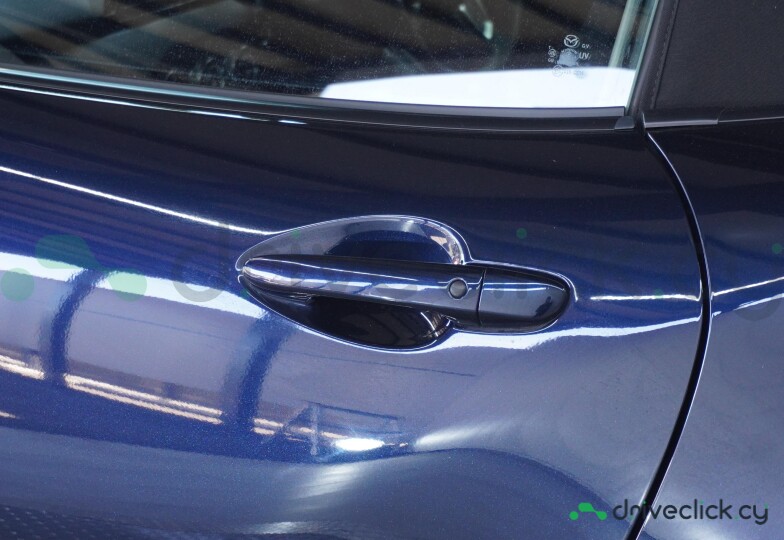 Mazda Roadster Blue
