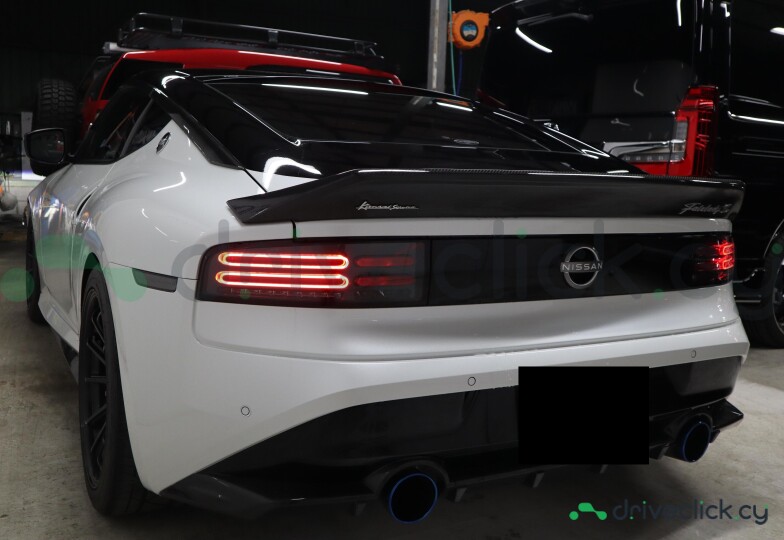 Nissan Fairlady Z White