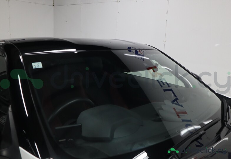 Nissan Fairlady Z White