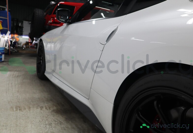 Nissan Fairlady Z White