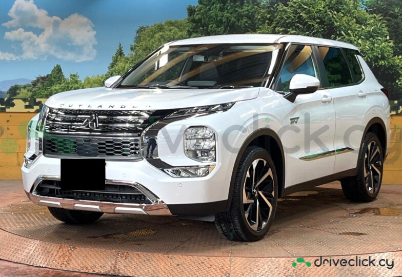 Mitsubishi Outlander White