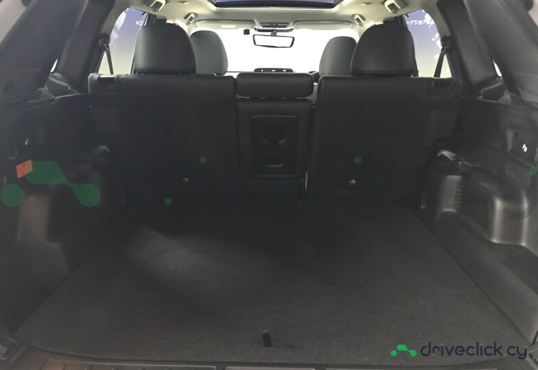 Mitsubishi Outlander White