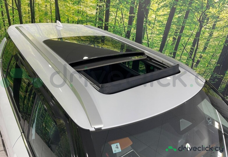 Mitsubishi Outlander White