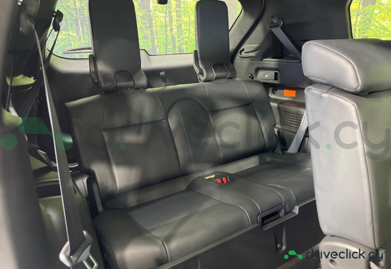 Mitsubishi Outlander White