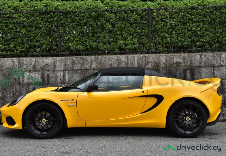 Lotus Elise Желтый