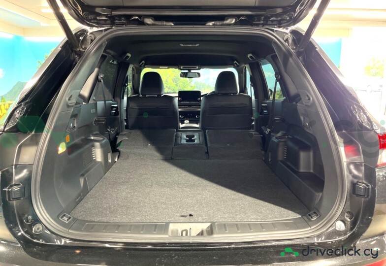 Mitsubishi Outlander Black
