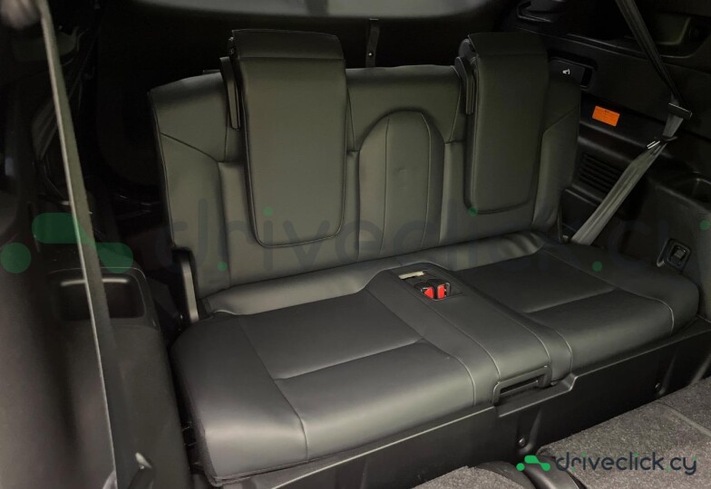 Mitsubishi Outlander Black