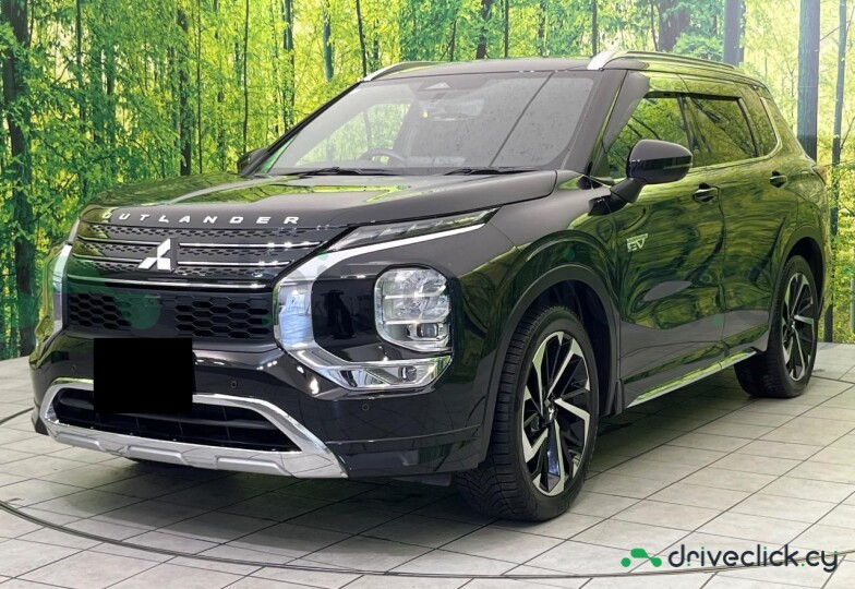 Mitsubishi Outlander Black