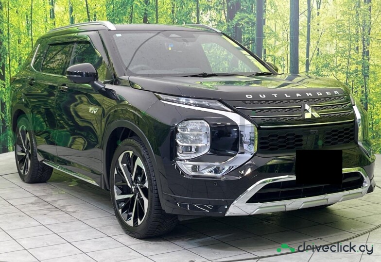 Mitsubishi Outlander Black