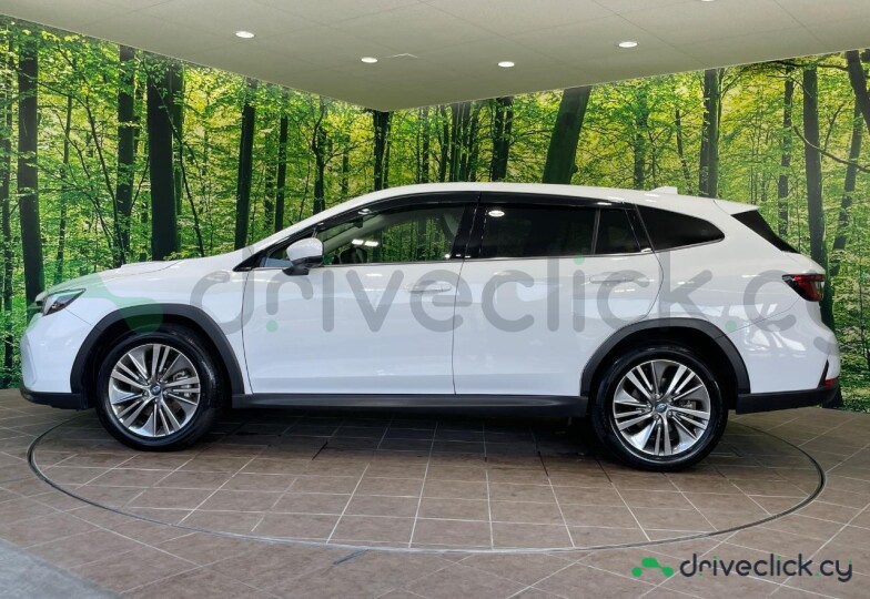 Subaru Levorg White
