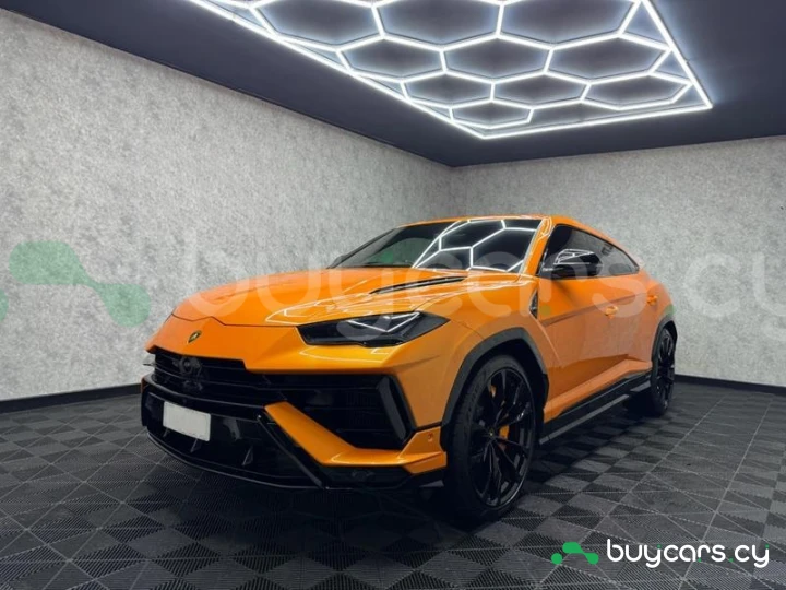 Lamborghini Urus Оранжевый