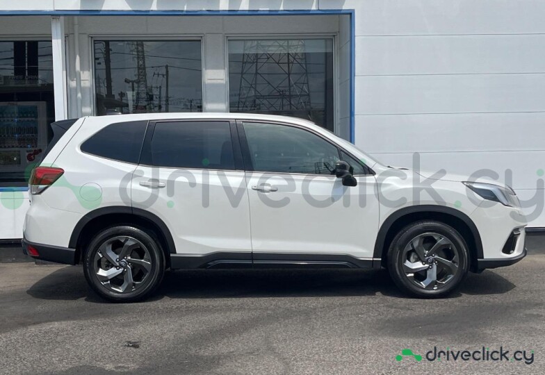 Subaru Forester White
