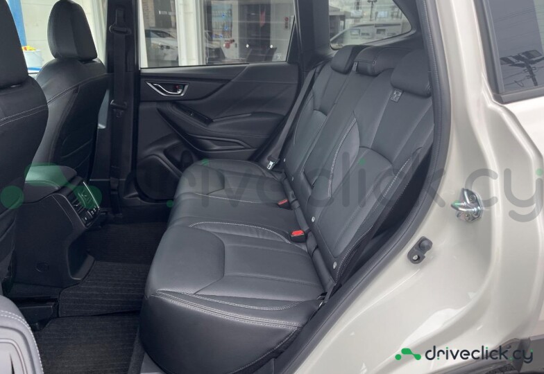 Subaru Forester White