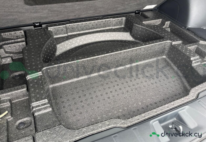 Subaru Forester White