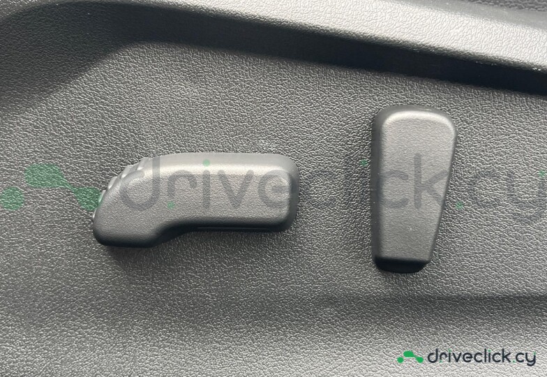 Subaru Forester White