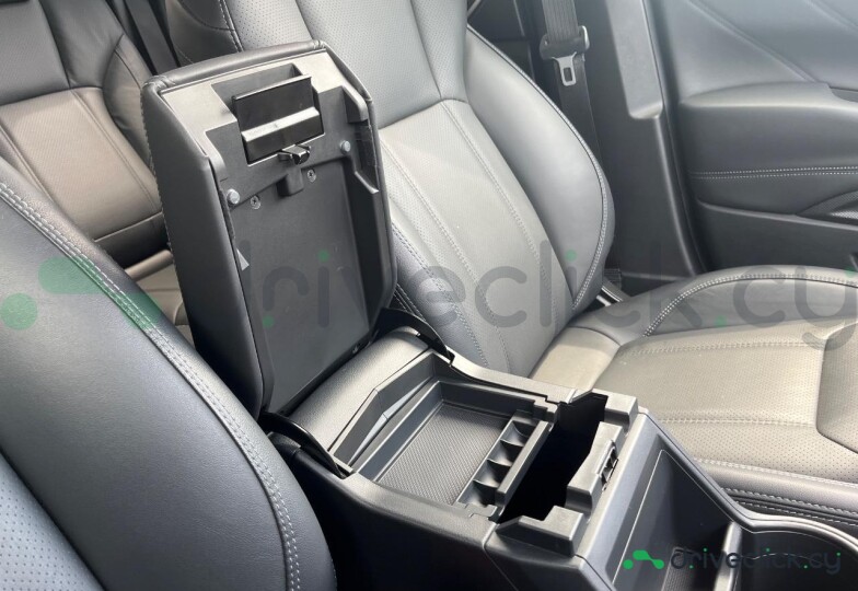 Subaru Forester White