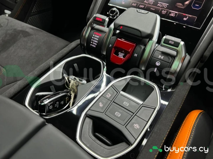 Lamborghini Urus Оранжевый