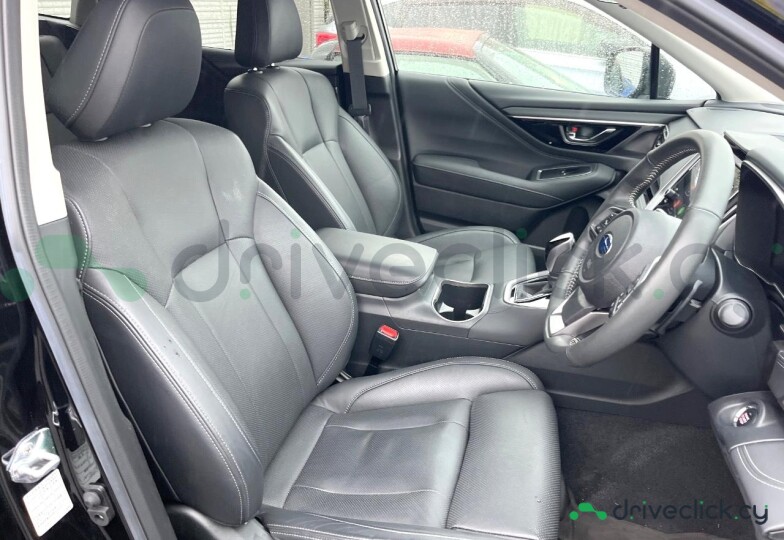Subaru Outback Black