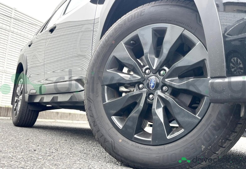 Subaru Outback Black
