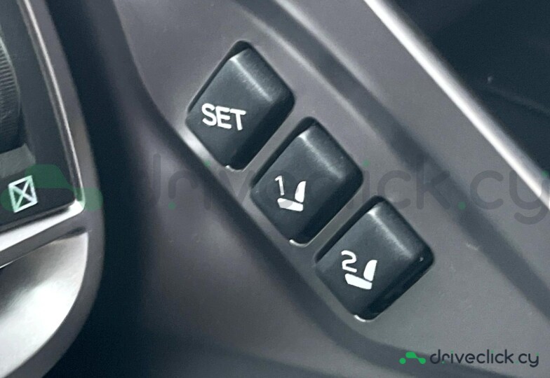 Subaru Outback Black